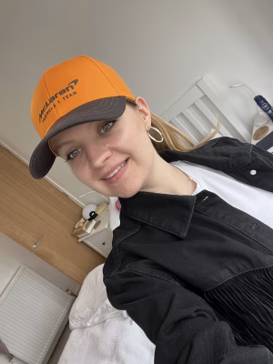 Bethan  Scott - Gallery Image 5