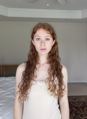 Kinsley Bloom - Gallery Image 3