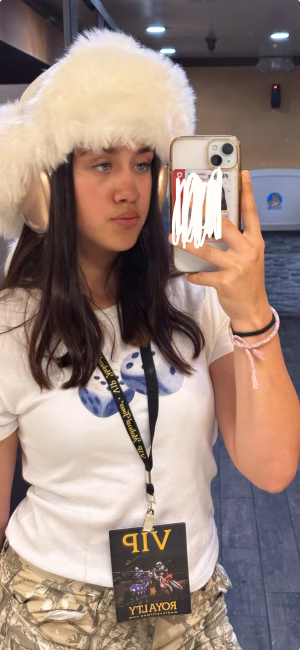 Ameliya Yemelyanova - Gallery Image 3