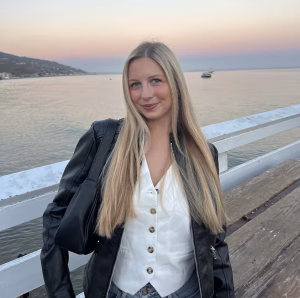 Rosalie Burich - Gallery Image 8