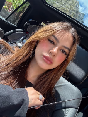 Juliana Hoyos - Gallery Image 7