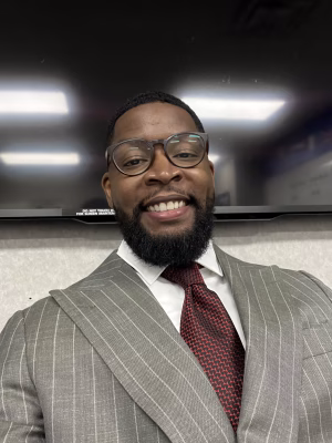 Sylvester Shemil - Gallery Image 6