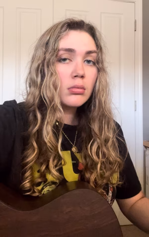 Chloe  Walker - Gallery Image 12