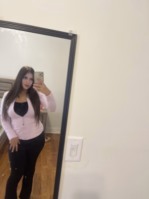 Aileah Reyes - Gallery Image 1