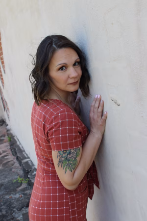 Sarah Gantt - Gallery Image 6