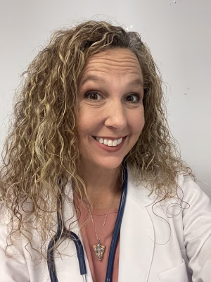 Angela Everett - Gallery Image 3