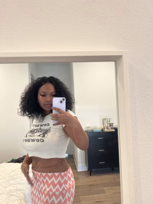 Kira Brown - Gallery Image 4