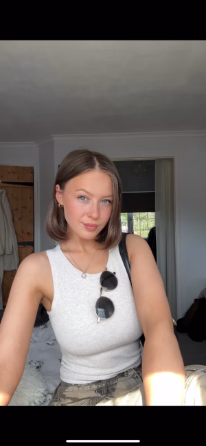 Beatrice Berrill - Gallery Image 12