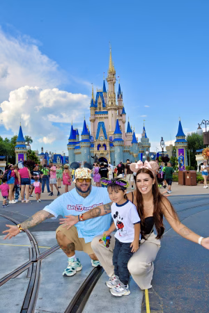 Juliana Hoyos - Gallery Image 13