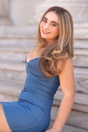 Mary-Francis Lobosco - Gallery Image 2