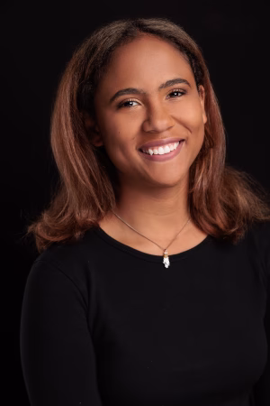 Edith  Malungu - Gallery Image 2