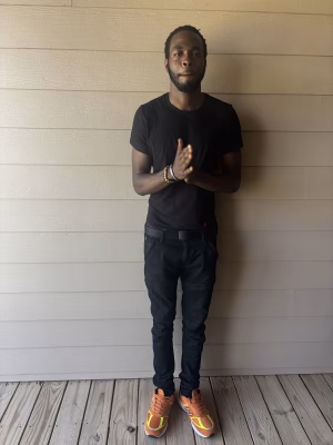 Sharon Amakwe-Oladapo - Gallery Image 4