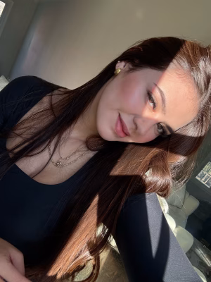 Juliana Hoyos - Gallery Image 6