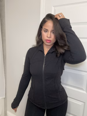 Enez Palmer - Gallery Image 1