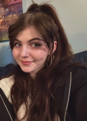 Sophie Smith - Gallery Image 1