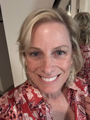 Jennifer Ellis - Gallery Image 3