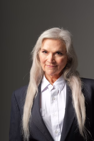 LolaBeth Smith - Project Casting Gallery Image 16 LolaBeth Smith - Gallery Image 16