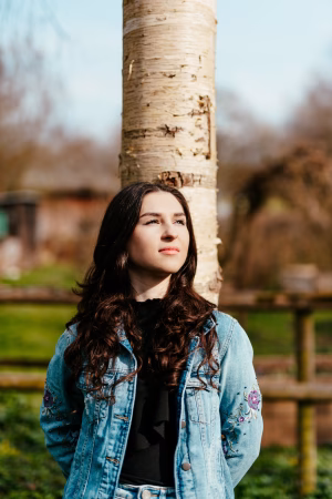 Ambera Jakupi - Project Casting Gallery Image 10 Ambera Jakupi - Gallery Image 10