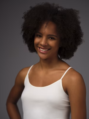 Bella Modella - Gallery Image 3