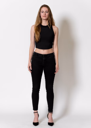 Ryanne Linn - Gallery Image 8