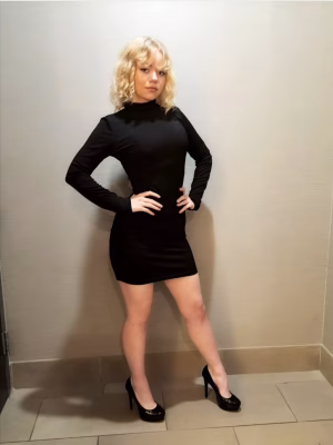 Genevieve  Aneta - Gallery Image 20