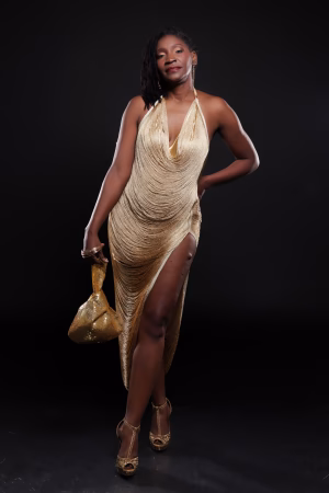 Tanis Jones - Gallery Image 1