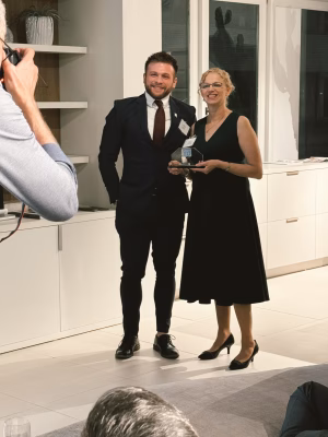 Brandon  Drago - Gallery Image 4