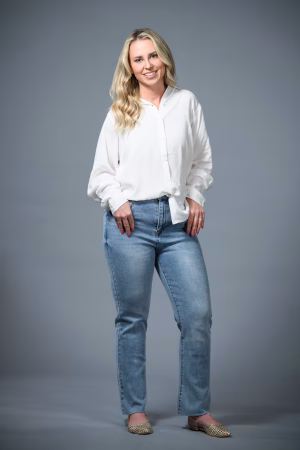 Adrienne Ward - Project Casting Gallery Image 5 Adrienne Ward - Gallery Image 5