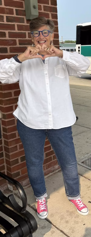 beth  o’connor - Gallery Image 21