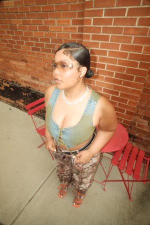 Tiana Lewis - Gallery Image 3