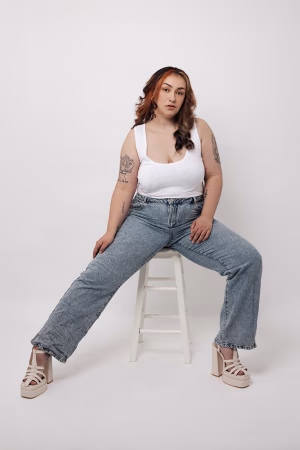 Chloe Anslow - Project Casting Gallery Image 16 Chloe Anslow - Gallery Image 16