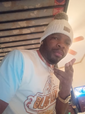 Rykeem Huggins - Gallery Image 1