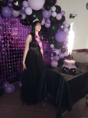 Natalia Scheffler - Gallery Image 1