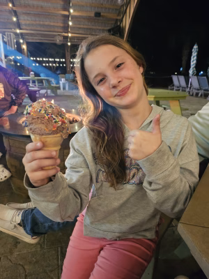 Sherry Minot - Gallery Image 4