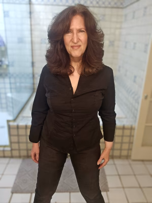 Renee  Gelinas - Gallery Image 4