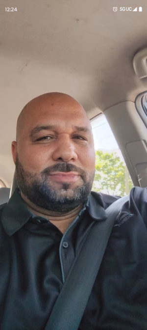 Huermantzin Ivan  Hernandez - Gallery Image 5