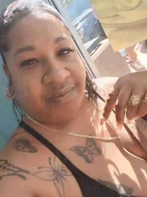 Tylyn Johnson - Gallery Image 8