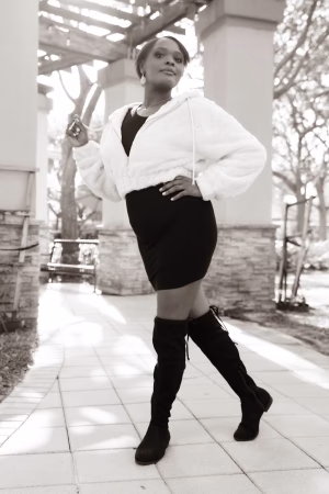 Terra Moore - Gallery Image 14