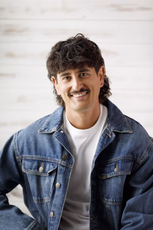 Alex Oros - Gallery Image 3