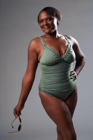 Terra Moore - Gallery Image 15