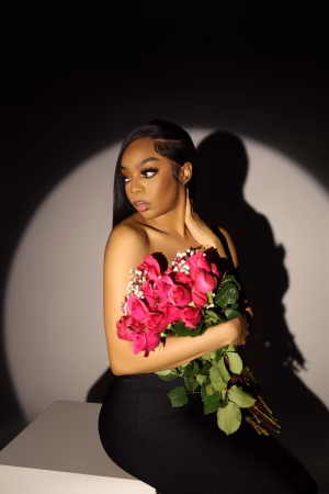 Victoria  Griffin - Gallery Image 3