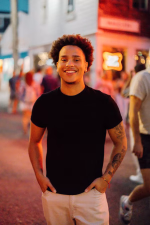 Almandy Acosta - Gallery Image 15