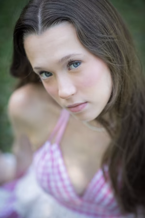 Amelia Hartle - Gallery Image 6