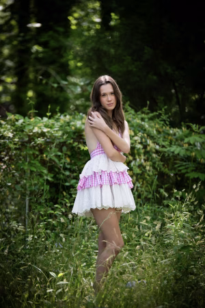 Amelia Hartle - Gallery Image 1