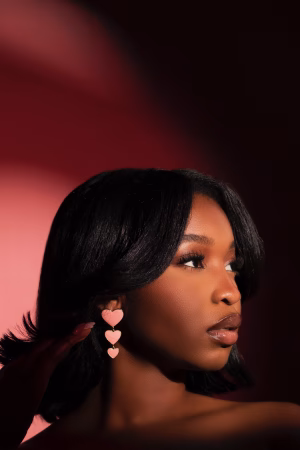 Destini  Bennett - Gallery Image 10