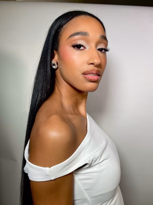 Elysia Jennings - Gallery Image 3