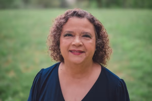 MARTHA HOLLEY-JONES - Gallery Image 10