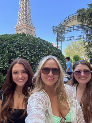 Julia Ruth  Lawrence - Gallery Image 3