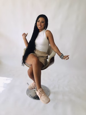 Hanane Rae - Gallery Image 5