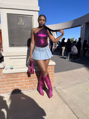 Cayla L - Project Casting Gallery Image 4 Cayla L - Gallery Image 4